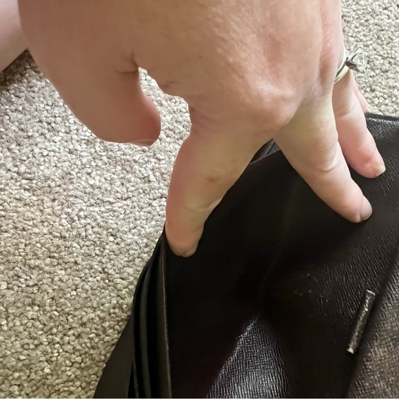 Louis Vuitton Damier Long Wallet, authentic, EUC - Picture 11 of 14